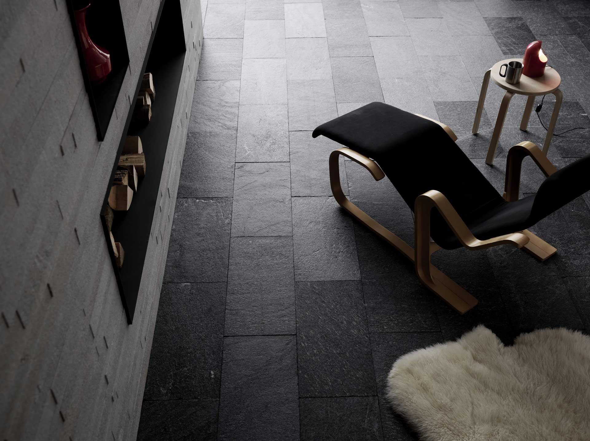 Камни Quarzite Black. Интерьерный сланец Artesia