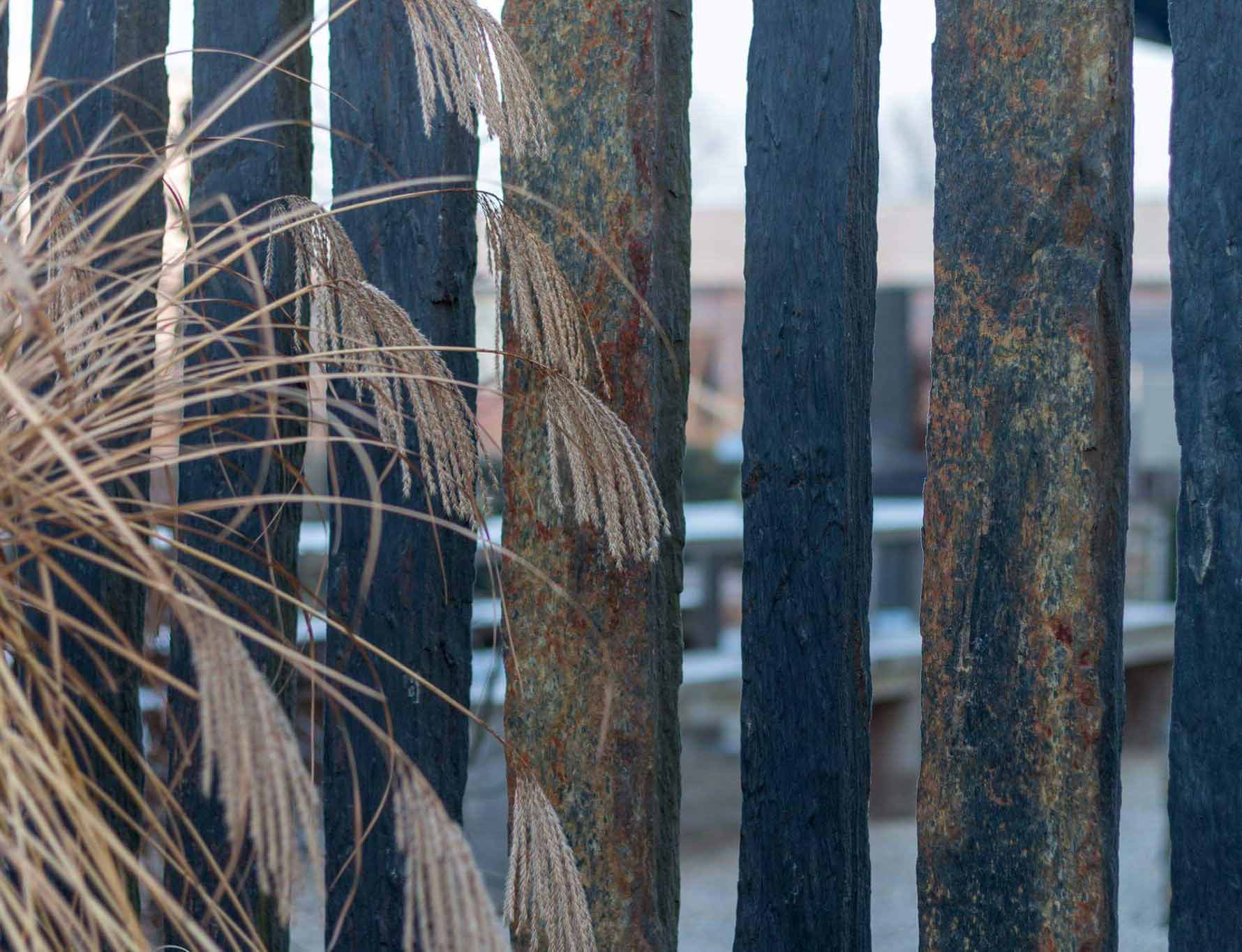 Столбики. Ландшафтный сланец Samaca