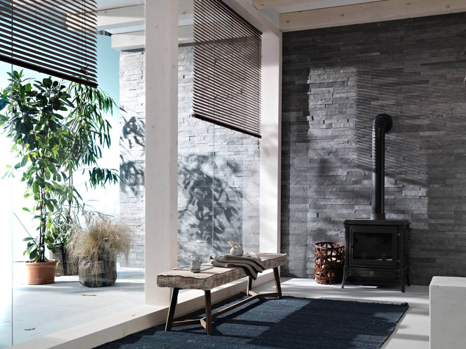 Камни Silver Gray. Интерьерный сланец Artesia