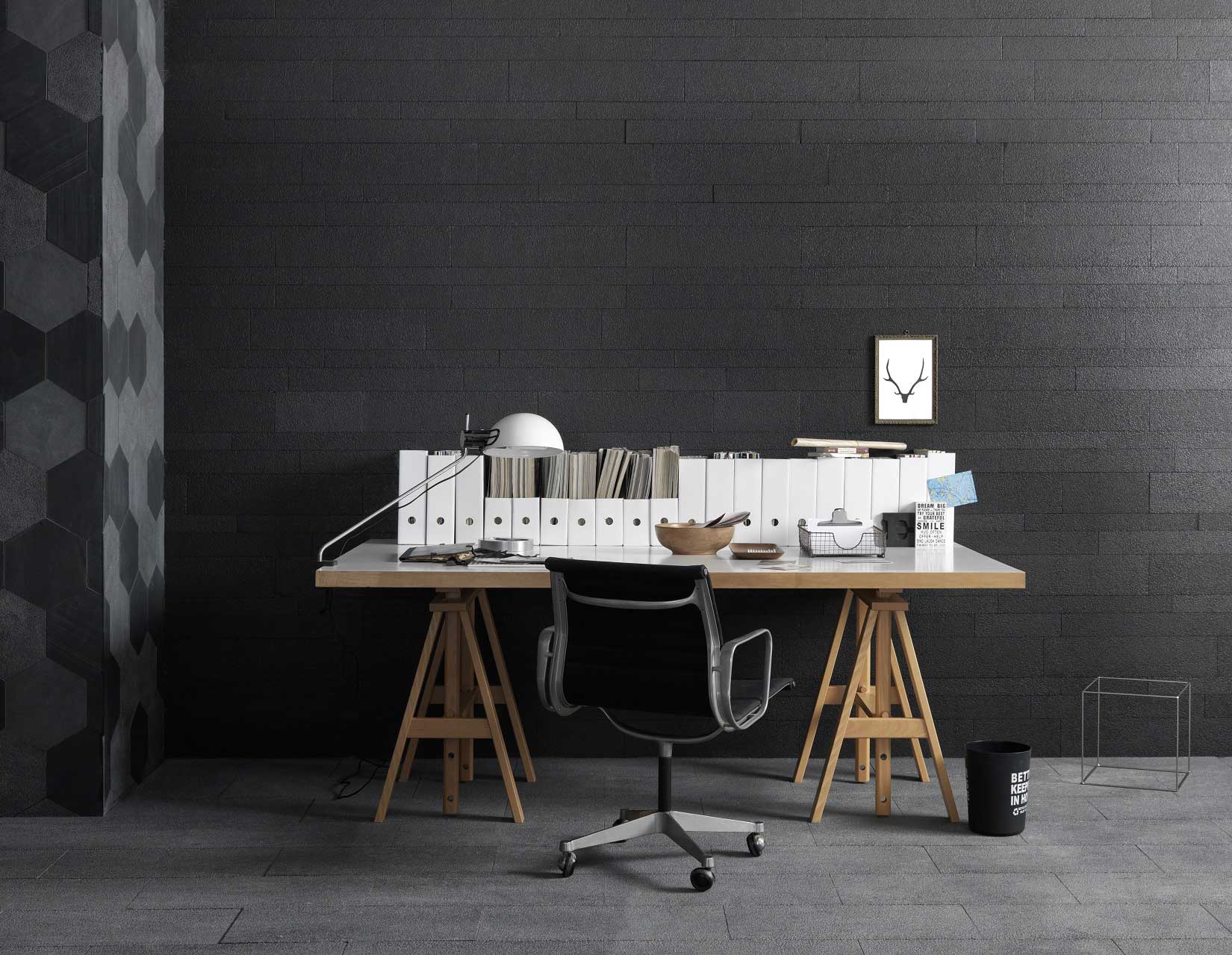 Камни Black. Интерьерный сланец Artesia