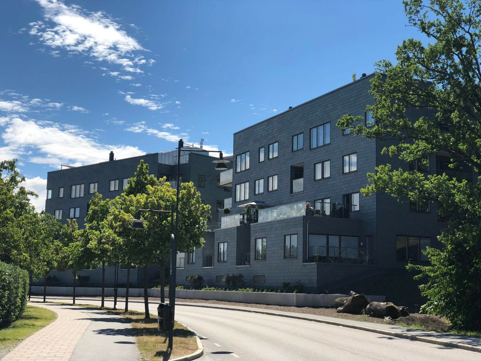 Высотные здания. Фасадный сланец Samaca